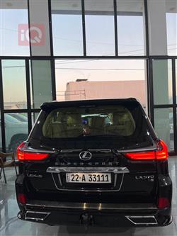 Lexus LX